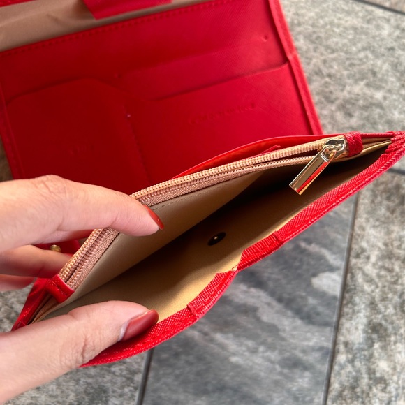 Tripping Wallet - Picture 9 of 9